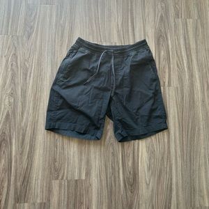 Lululemon Bowline Shorts 8”